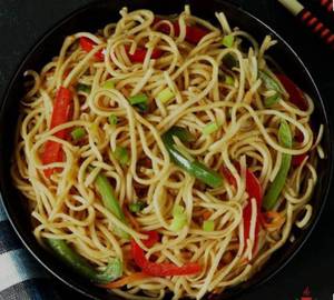 Vegetable Hakka Noodle