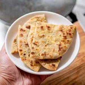 Egg Paratha [1 Piece] With Curry