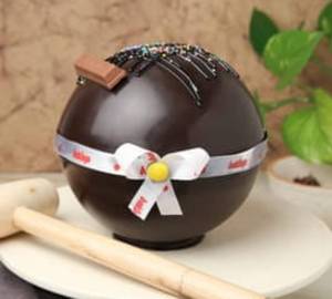 Happy Birthday Choco Ball Kitkat Pinata Cake