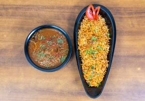 Chicken biryani with gravy