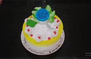 Pineapple Cake [1 Pd]