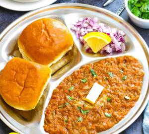 Butter Paneer Pav Bhaji