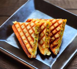 Tandoori Paneer Club Sandwich