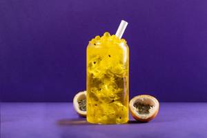 Passion Fruit Fizz with Bubbles