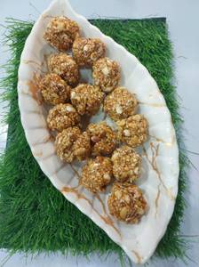 Sesame With Peanut Laddu