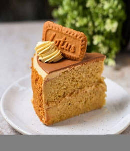 Lotus Biscoff Italian Cream Cake