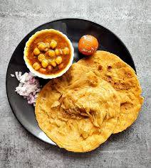 Chana Masala [Half]+Laccha Paratha [3 Pcs]+Gulab Jamun [2 Pcs]