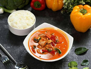 Thai Chicken Curry With Jasmine Rice