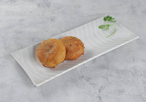 Nusta Vada Plate