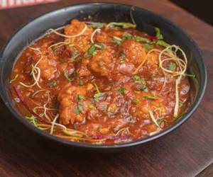 Chicken manchurian dry