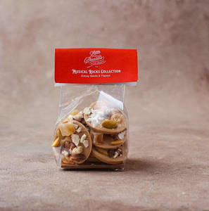 Milk Chocolate With Nuts & Berries (m)