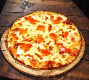 Cheese Red Tomato Pizza