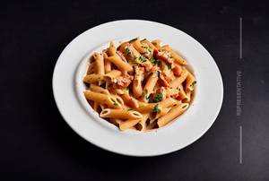 Chicken Penne Pasta (White Sauce)