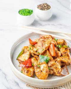 Green And Red Pepper Chicken
