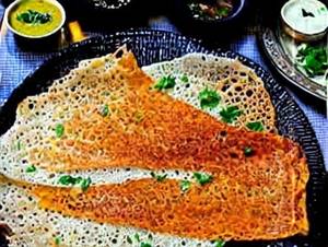 Onion rava masala dosa