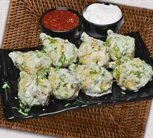 Paneer afghani momos(8pcs)