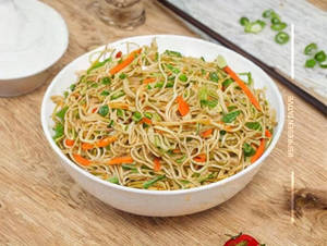 Schezwan Veg Noodles