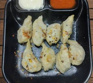 Chicken Steamed Momos [8 Pieces]