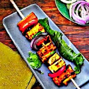 Paneer Schezwan Tikka Khebsa (veg)