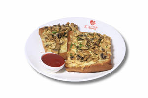 Cheesy Mushrooms Toast
