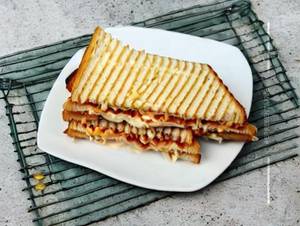 Grilled Masala Cheese Sandwich