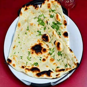 Lasooni Naan