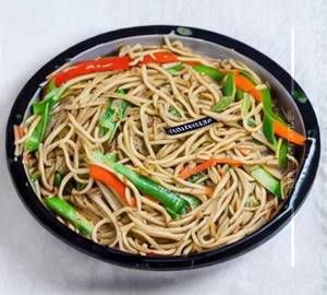 Veg Hakka Noddles