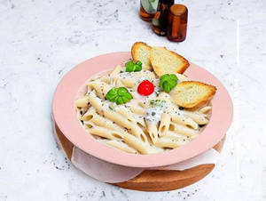 Penne Alfredo