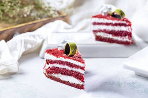 Red Velvet Cheese Pastry