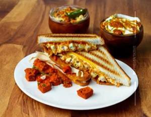 Paneer Cheese Chilli Sandwich