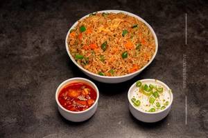 Triple schezwan fried rice