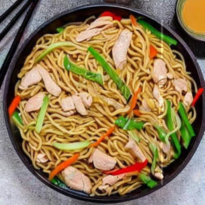 Chicken Dan Dan Mein