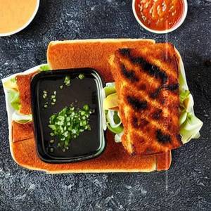 Manchurian Cheese Grilled Sandwich
