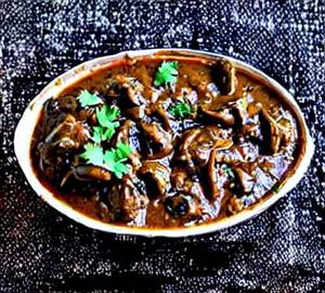 Mushroom Kaju Curry