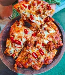 Peri Peri Chicken Pizza