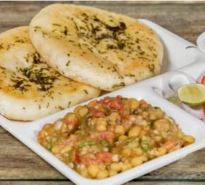 Chole Kulcha