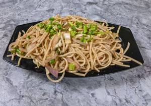 Veg Hakka Noodles