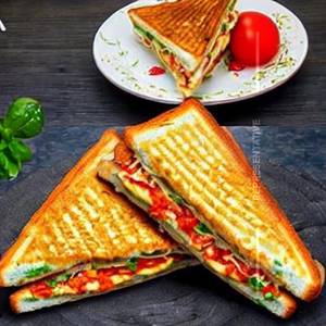 Tomato omelette toast sandwich