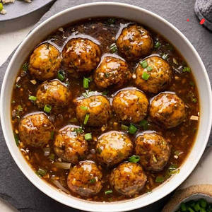 Veg Manchurian With Gravy