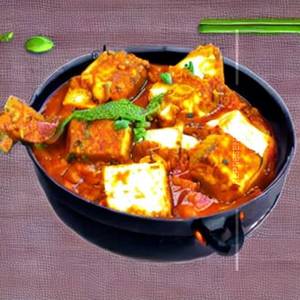 Paneer kolhapuri                                                  