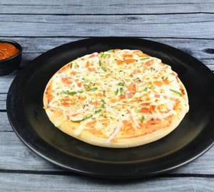 Tomato OnionCapsicum Pizza