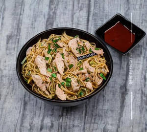 Chicken Burnt Garlic Noodle