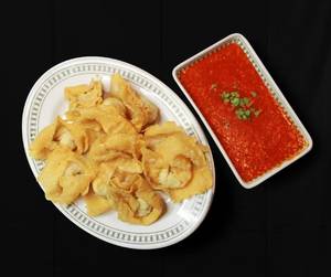 Chicken Fried Wonton with Garlic Sauce [10 Pieces].