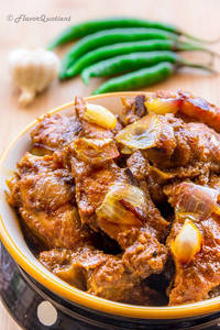 Boneless Chicken Do Pyaza