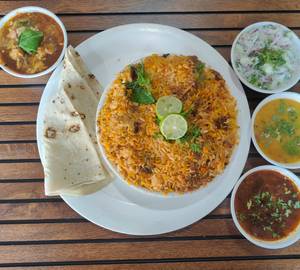 Hyderabadi Biryani Rice + Tava Chicken Masala + Rumali Roti