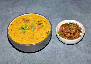 Pappucharuannam With Chicken Fry