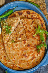 Aloo Pyaz Paratha [n]