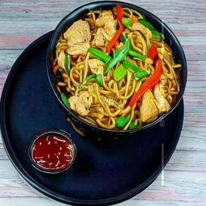 Chicken Hong Kong Noodles