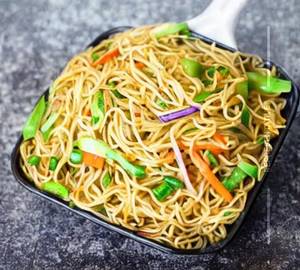 Veg Hakka Noodles