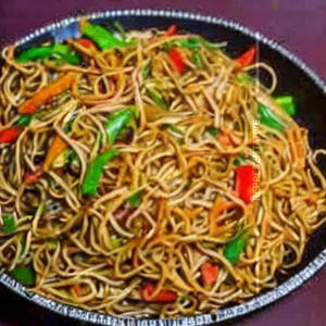 Veg Hakka Noodles